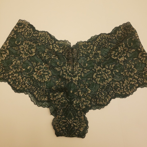 Victoria's Secret Other - Victoria's Secret shortie